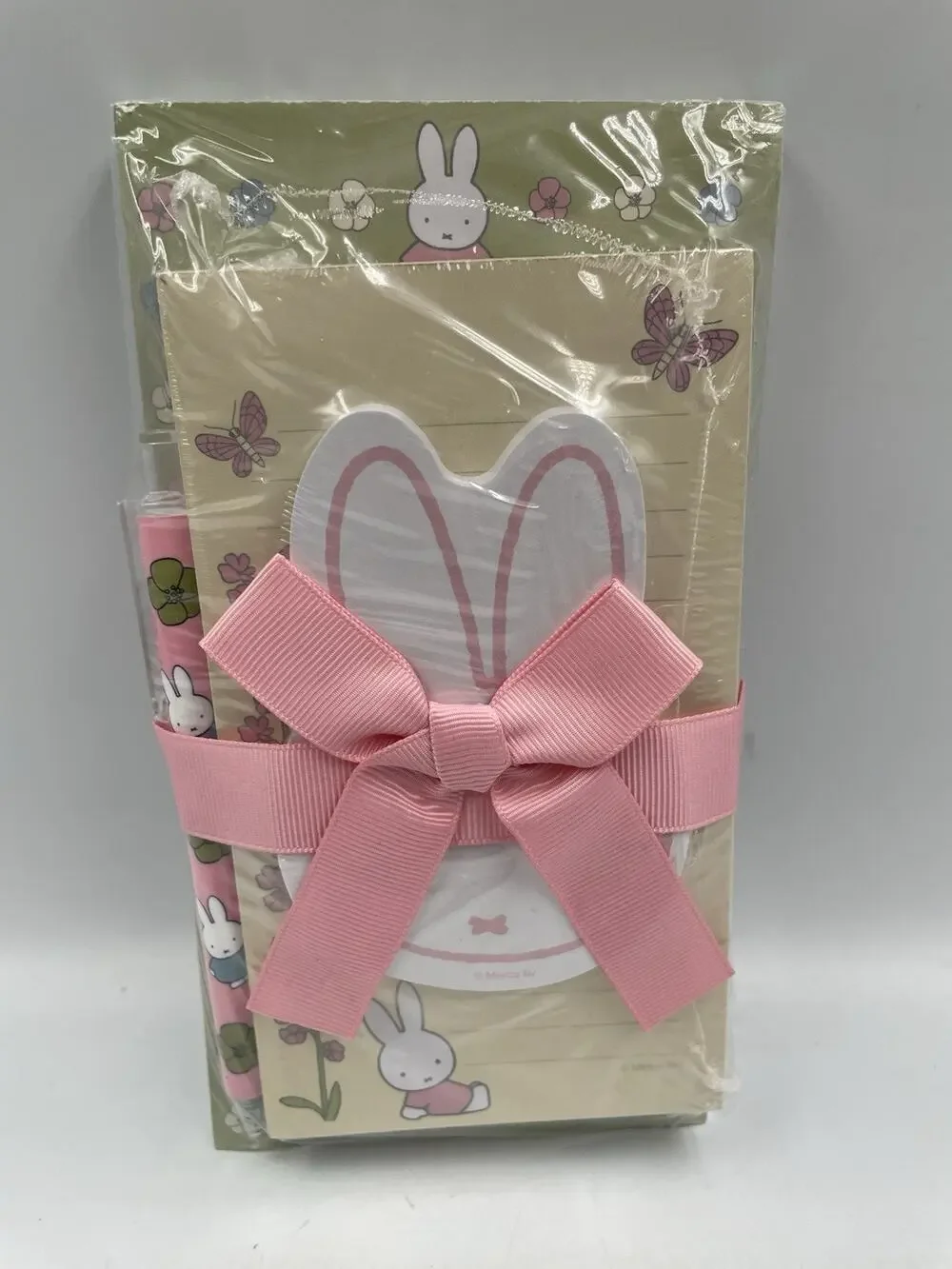 Miffy Flowers 2 List Pads 1 Sticky Note Pad 1 Black Ink Gel Pen Gift Set Sealed